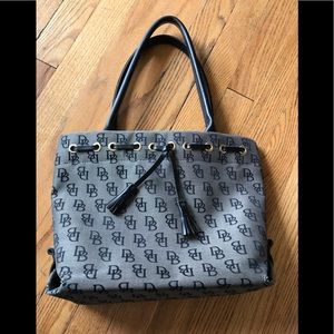 Dooney & Bourke purse